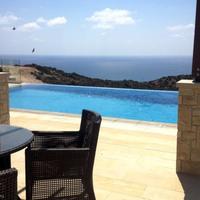 Villa in Republic of Cyprus, Eparchia Pafou, Nicosia, 345 sq.m.