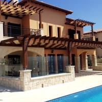 Villa in Republic of Cyprus, Eparchia Pafou, Nicosia, 345 sq.m.