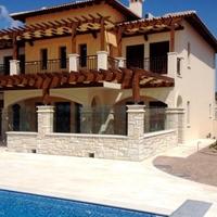 Villa in Republic of Cyprus, Eparchia Pafou, Nicosia, 345 sq.m.