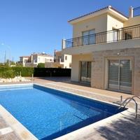 Villa in Republic of Cyprus, Eparchia Pafou, Nicosia, 200 sq.m.
