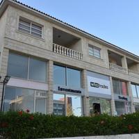 Магазин на Кипре, Лимасол, Никосия, 110 кв.м.