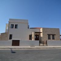 Villa in Republic of Cyprus, Eparchia Pafou, Nicosia, 265 sq.m.