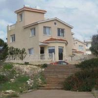 Townhouse in Republic of Cyprus, Eparchia Pafou, Nicosia, 148 sq.m.