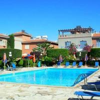 Townhouse in Republic of Cyprus, Eparchia Pafou, Nicosia, 131 sq.m.