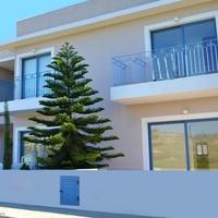 Townhouse in Republic of Cyprus, Eparchia Pafou, Nicosia, 121 sq.m.
