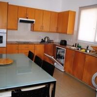 Villa in Republic of Cyprus, Eparchia Larnakas, Nicosia, 220 sq.m.