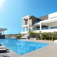 Villa in Republic of Cyprus, Lemesou, Nicosia, 410 sq.m.