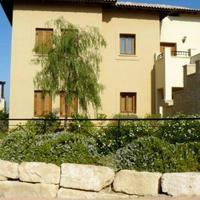 Apartment in Republic of Cyprus, Eparchia Pafou, Nicosia, 130 sq.m.