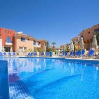 Townhouse in Republic of Cyprus, Eparchia Pafou, Nicosia, 88 sq.m.