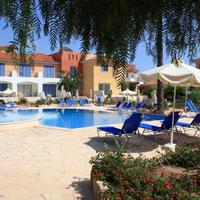 Townhouse in Republic of Cyprus, Eparchia Pafou, Nicosia, 89 sq.m.