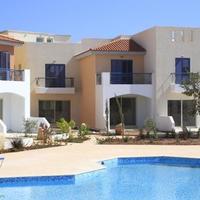 Townhouse in Republic of Cyprus, Eparchia Pafou, Nicosia, 91 sq.m.