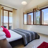 Villa in Republic of Cyprus, Eparchia Pafou, Nicosia, 214 sq.m.