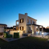 Villa in Republic of Cyprus, Eparchia Pafou, Nicosia, 258 sq.m.