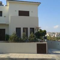 Дом на Кипре, Лимасол, Никосия, 393 кв.м.