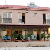 Вилла на Кипре, Фамагуста, 1000 кв.м.