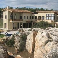 Вилла на Кипре, Лимасол, Никосия, 660 кв.м.