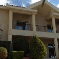 Вилла на Кипре, Лимасол, Никосия, 350 кв.м.