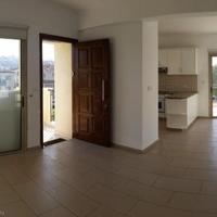 Apartment in Republic of Cyprus, Eparchia Pafou, Nicosia, 90 sq.m.
