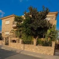 Вилла на Кипре, Лимасол, Никосия, 340 кв.м.