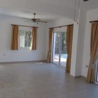 Villa in Republic of Cyprus, Eparchia Pafou, Nicosia, 135 sq.m.