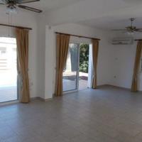 Villa in Republic of Cyprus, Eparchia Pafou, Nicosia, 135 sq.m.