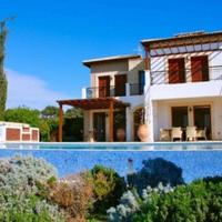 Villa in Republic of Cyprus, Eparchia Pafou, Nicosia, 200 sq.m.