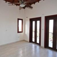 Villa in Republic of Cyprus, Eparchia Pafou, Nicosia, 200 sq.m.
