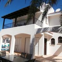 Вилла на Кипре, Пафос, Никосия, 130 кв.м.