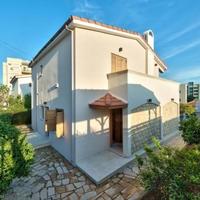 Вилла на Кипре, Лимасол, Никосия, 200 кв.м.