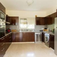 Вилла на Кипре, Лимасол, Никосия, 300 кв.м.