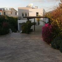 Villa in Republic of Cyprus, Eparchia Pafou, Nicosia, 240 sq.m.