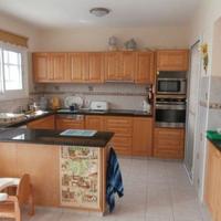 Вилла на Кипре, Пафос, Никосия, 200 кв.м.