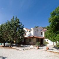 Villa in Republic of Cyprus, Eparchia Pafou, Nicosia, 300 sq.m.