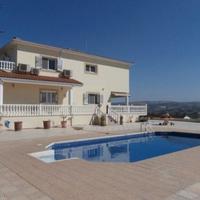 Villa in Republic of Cyprus, Eparchia Pafou, Nicosia, 600 sq.m.