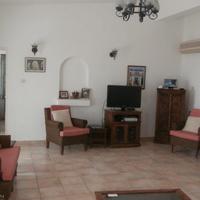 Villa in Republic of Cyprus, Eparchia Pafou, Nicosia, 200 sq.m.
