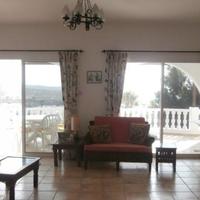 Villa in Republic of Cyprus, Eparchia Pafou, Nicosia, 200 sq.m.
