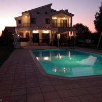 Villa in Republic of Cyprus, Eparchia Pafou, Nicosia, 243 sq.m.