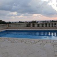 Villa in Republic of Cyprus, Eparchia Pafou, Nicosia, 450 sq.m.