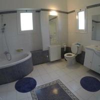 Villa in Republic of Cyprus, Eparchia Pafou, Nicosia, 200 sq.m.