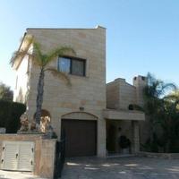 Villa in Republic of Cyprus, Eparchia Pafou, Nicosia, 350 sq.m.