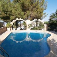 Villa in Republic of Cyprus, Eparchia Pafou, Nicosia, 350 sq.m.