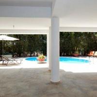 Villa in Republic of Cyprus, Eparchia Pafou, Nicosia, 300 sq.m.