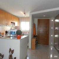 Townhouse in Republic of Cyprus, Eparchia Pafou, Nicosia, 95 sq.m.