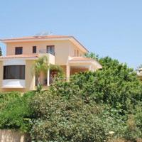 Villa in Republic of Cyprus, Eparchia Pafou, Nicosia, 300 sq.m.