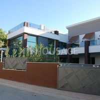 Villa in Republic of Cyprus, Lemesou, 349 sq.m.