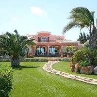 Вилла на Кипре, Пафос, 500 кв.м.