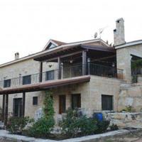 House in Republic of Cyprus, Lemesou, Nicosia, 500 sq.m.
