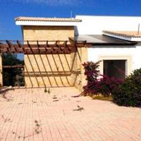 Villa in Republic of Cyprus, Eparchia Pafou, Nicosia, 300 sq.m.
