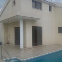 House in Republic of Cyprus, Lemesou, Nicosia, 210 sq.m.