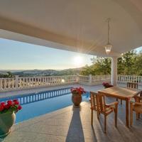 Вилла на Кипре, Лимасол, Никосия, 350 кв.м.